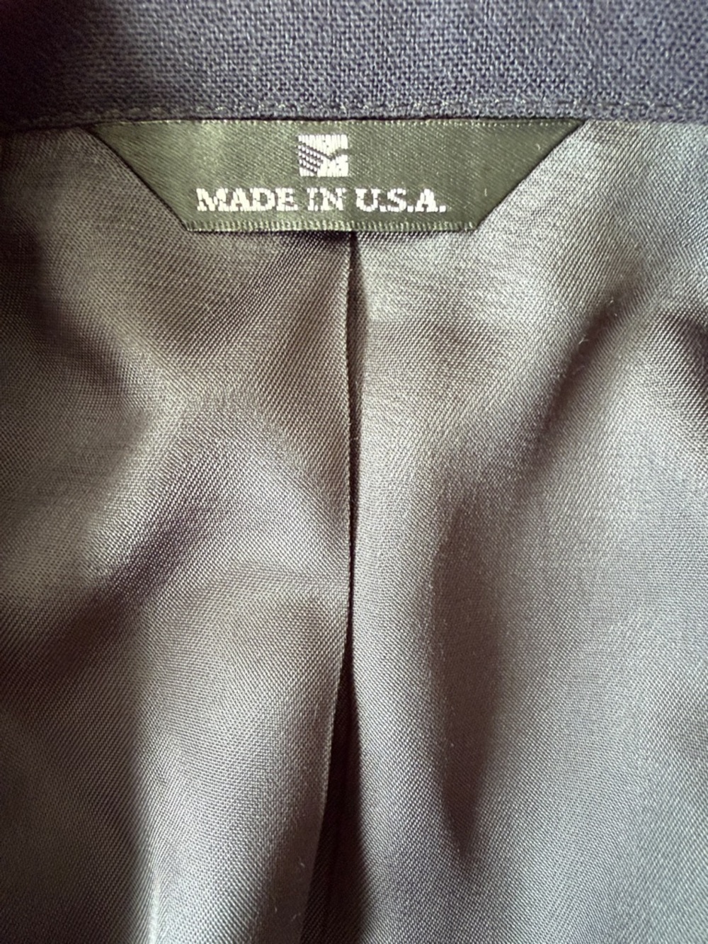 Ralph Lauren Double-Breasted Navy Blazer with Gold Buttons - Picture 5 of 8